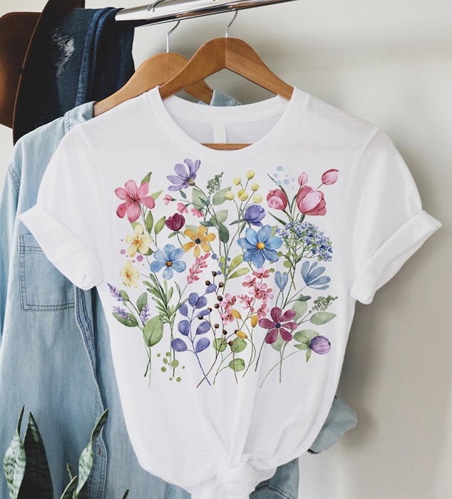 SUPER SOFT TOP WITH SPRING FLOWERS PRINT