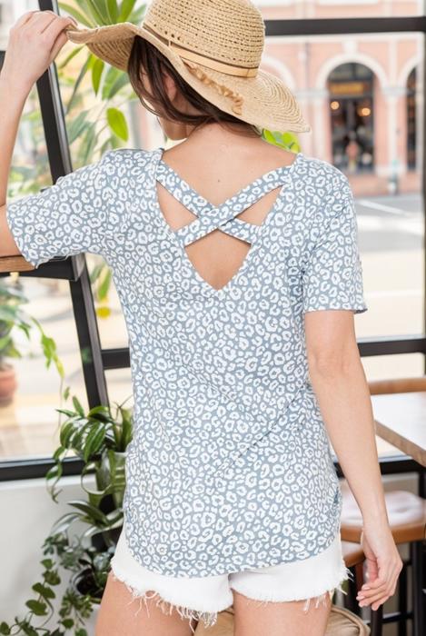ANIMAL PRINT SHORT SLEEVE CROSS BACK TUNIC TOP