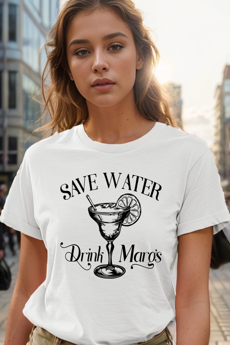 GRAPHIC T-SHIRT SAVE WATER DRINK MARGS PRINT