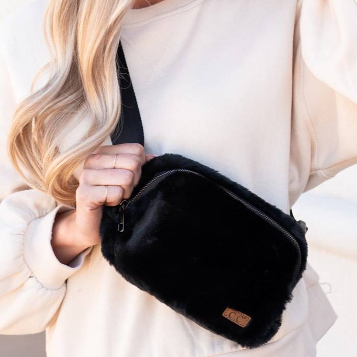 C.C� Winter Vibes Fanny Pack Belt Bag, One Size
