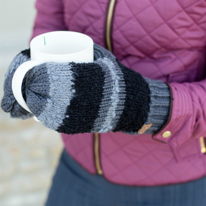 C.C® Touchscreen Trending Mitten