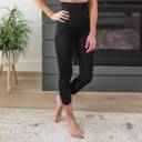 Black - 1X/2X 8-11 Zenana Tummy Control Capri Leggings