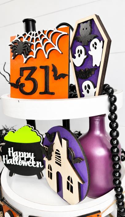 Halloween Tier Tray Decor, Halloween Decor, Witches Decor, Halloween Sign,Halloween Table Decor,Indoor Halloween Items,Mini Halloween Signs