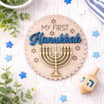 My First Hanukkah Milestone Baby Disc, Baby Milestone Cards,My First Holiday Milestones,Expecting Mom Gift, Baby Shower Gift,Baby Photo Prop