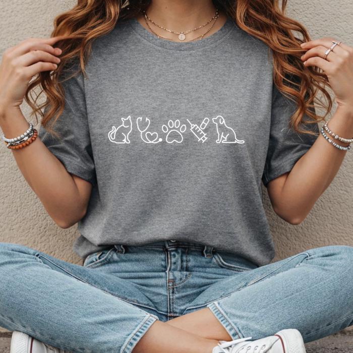 Minimalist Veterinarian Assistant/Tech Tee 