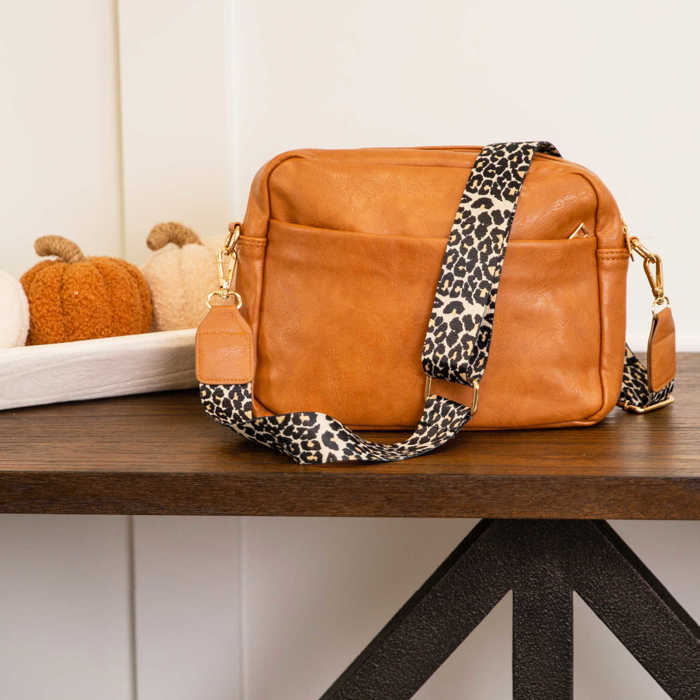 BRECKLYNN Handbag | Crossbody Purse | Camera Bag | Minimalist Crossbody Bags