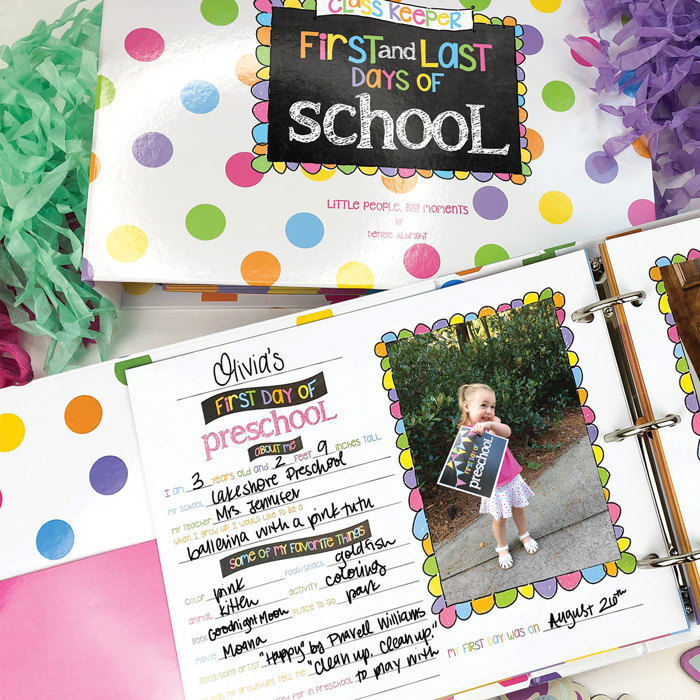 Class Keeper® Easiest School Days Memory Book + Digital App