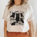  Spooky Black Cats And Jack-O-Lanterns Pumpkins Halloween - T-Shirt (Crewneck)  100 Cotton Heavyweight Tee (Unisex)  Comfort Colors