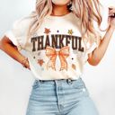  Collegiate Thankful Bow Thanksgiving Fall Autumn - T-Shirt (Crewneck)  100 Cotton Solid Colors Jersey Tee (Unisex)  Bella Canvas, T-Shirt (Crewneck)  Poly-C