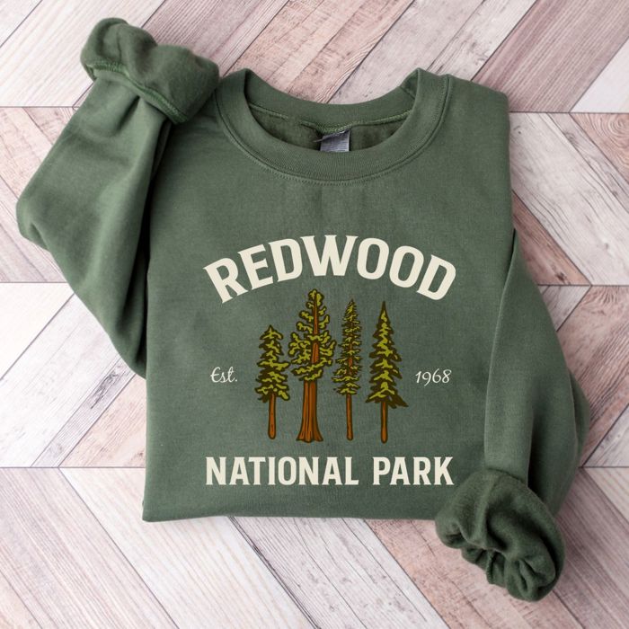 Redwoods National Park Trees Outdoor Adventures - Sweatshirt (Crewneck)  Poly-Cotton Colors (Unisex)  Gildan