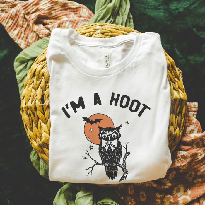 Im A Hoot Vintage Retro 1920s Halloween Vibes - Softer Longer Length Bella Canvas Tee