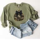  Faux (Printed, not real glitter or fabric)    Glitter Camo Pumpkin Hallowen Vibes - Comfy Drop Shoulder Sweatshirt