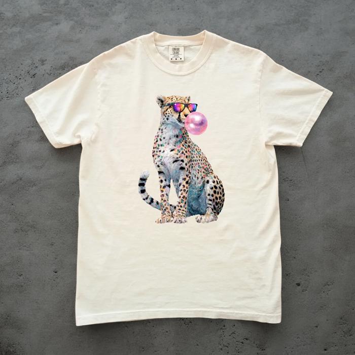 Adorable Cheetah With A Bubble - T-Shirt (Crewneck)  100 Cotton Heavyweight Tee (Unisex)  Comfort Colors, T-Shirt (Crewneck)  Jersey Tee (Unisex)  Tultex