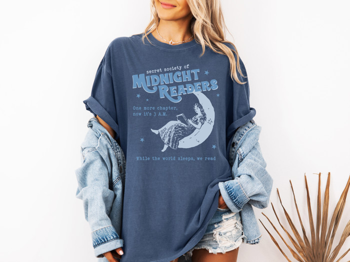 secret society of Midnight Readers | Embrace the Enchantment of Late-Night Tales Unisex Heavyweight Comfort Tee