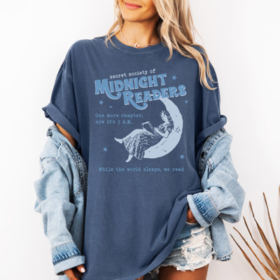 secret society of Midnight Readers | Embrace the Enchantment of Late-Night Tales Unisex Heavyweight Comfort Tee