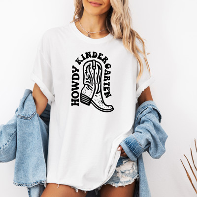 HOWDY KINDERGARTEN | Boots, Classrooms, and Big Adventures! Unisex Heavyweight Comfort Tee 