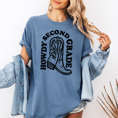 HOWDY SECOND GRADE | Saddle Up for Second Grade Adventures! Unisex Heavyweight Comfort Tee