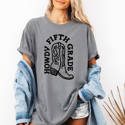 HOWDY FIFTH GRADE | Kickin' It into Fifth Grade! Unisex Heavyweight Comfort Tee