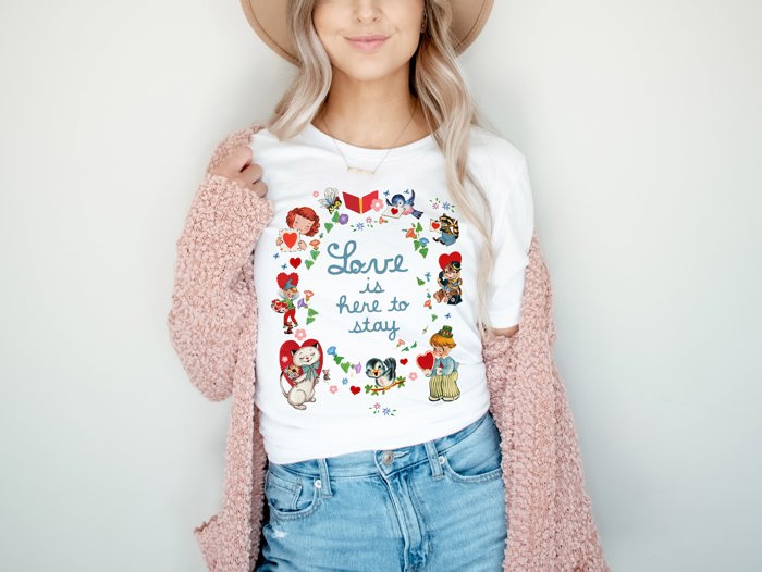 Vintage Little Golden Happy Valentine's Love Day Unisex Heavyweight Comfort Tee