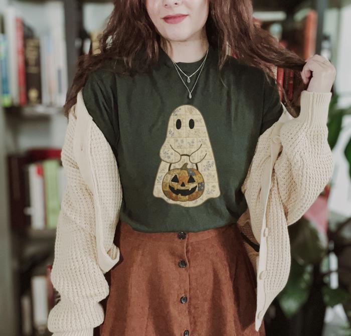 Faux (Printed, not real quilted fabric) Quilted Spooky Halloween Ghostie - T-Shirt (Crewneck)  100 Cotton Solid Colors Jersey Tee (Unisex)  Bella Canvas, T-Shirt (Crewneck)  Poly-Cotton Heath
