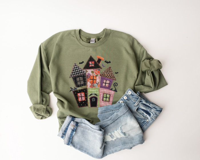 Faux (Printed, not real quilted fabric) Quilted Spooky Haunted Halloween House - Comfy Dropshoulder Sweatshirt