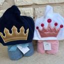  Prince and Princess Crown Hooded Bath Towel