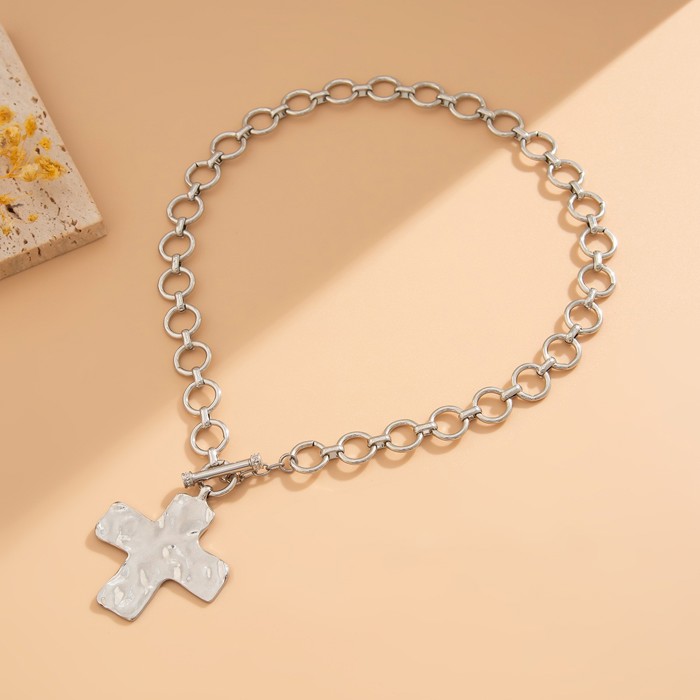 Hammered Cross Front Toggle Necklace | 2 Colors