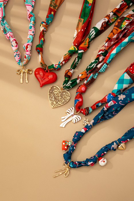 CHRISTMAS Handmade Scarf Necklace | Free Shipping