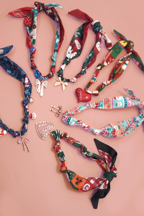 CHRISTMAS Handmade Scarf Necklace | Free Shipping