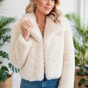  Luxe Faux Fur Coat With Pockets