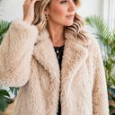  Luxe Faux Fur Coat With Pockets
