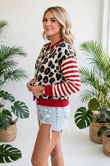 Cozy Crush Leopard Stripe Cropped Cardigan | S - XL