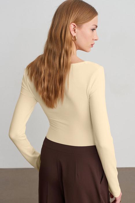 Second Skin Built-In Bra V-Neck Top | S - XL