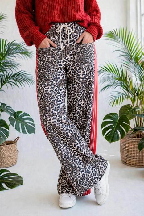 WildMuse Patchwork Elastic Waist Jeans | S-XL