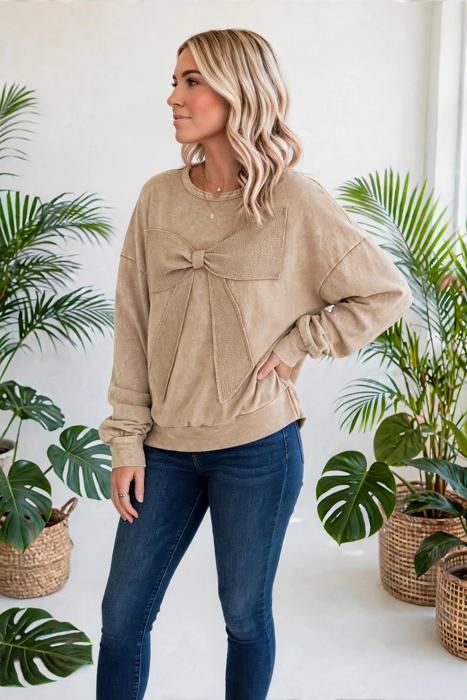 Mineral Wash Bow Patchwork Pullover Sweatshirt | S-XL