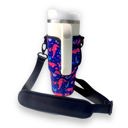 Pink Dolphins 25-35oz Handled Tumbler Carrying Sleeve 25-35oz Handled Tumbler Carrying Sleeve