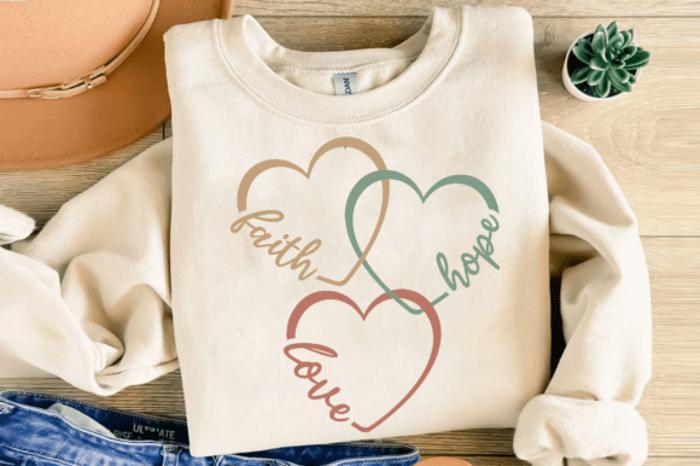 Faith Love Hope Hearts Christian Crewneck Sweatshirt – Inspirational Graphic Pullover, Faith-Based Gift for Women, Cozy Religious Top