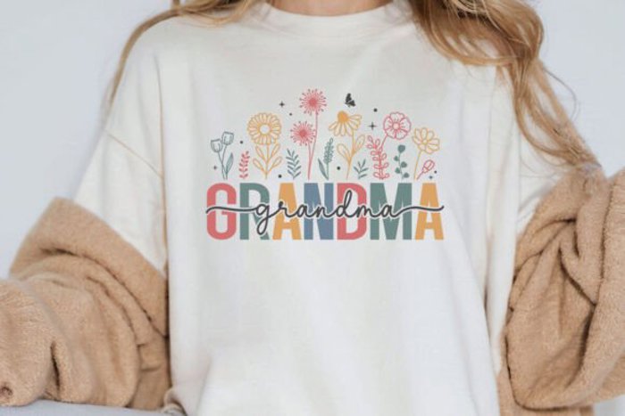 Grandma Flowers Boho Graphic Tee – Retro Floral Grandma Shirt, Mother’s Day Gift, Vintage Boho Style Top