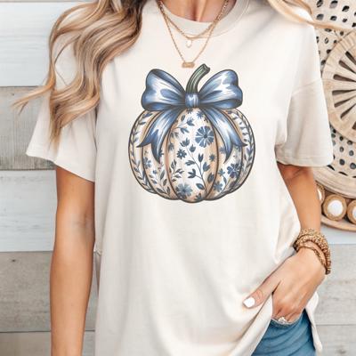 Blue Coquette Floral Pumpkin T-Shirt Cute Fall Graphic Tee, Vintage Bow Pumpkin Shirt, Autumn Harvest Top