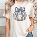  Blue Coquette Floral Pumpkin T-Shirt Cute Fall Graphic Tee, Vintage Bow Pumpkin Shirt, Autumn Harvest Top