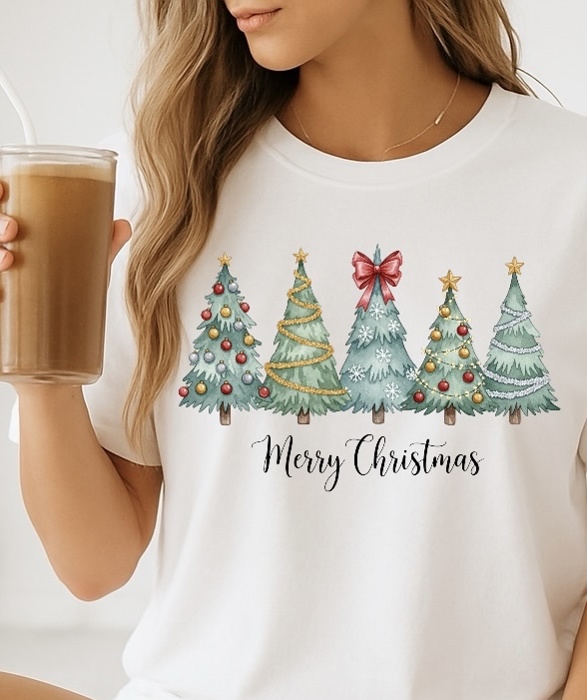 Watercolor Merry Christmas Tree – Festive Holiday Graphic Tee, Pastel Christmas Shirt, Cute Winter Gift Top for Women