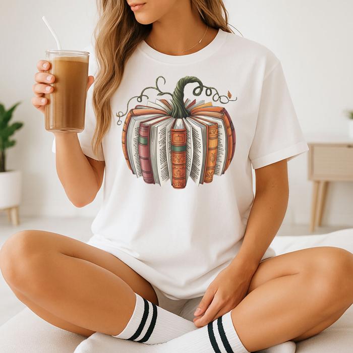 Fall Book Pumpkin Halloween Teacher Graphic Tee Cute Autumn Reading Lover T-Shirt