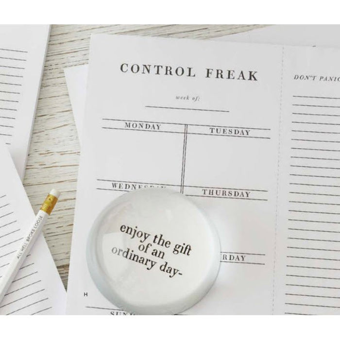 Weekly List Notepad | 8.5" x 11" Desk Planner
