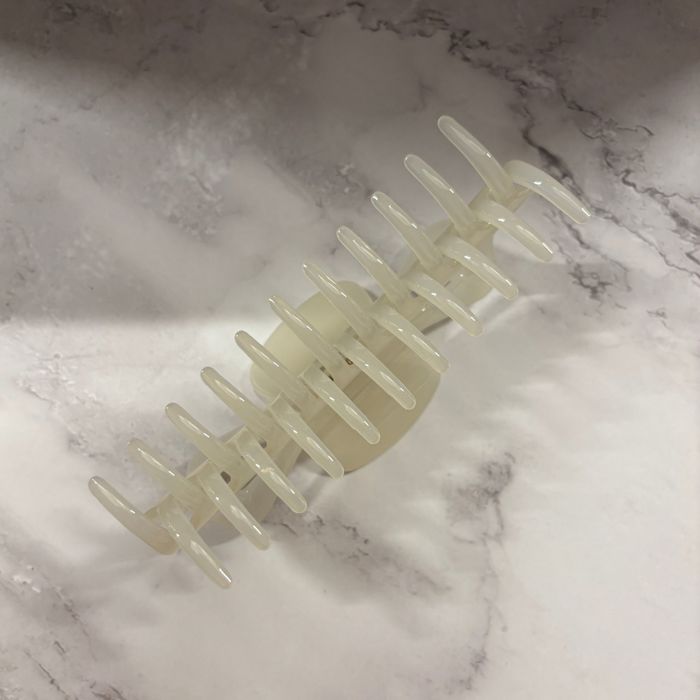 Jane Exclusive Hair Claws Stocking Stuffers - Giftable Styles You’ll Love