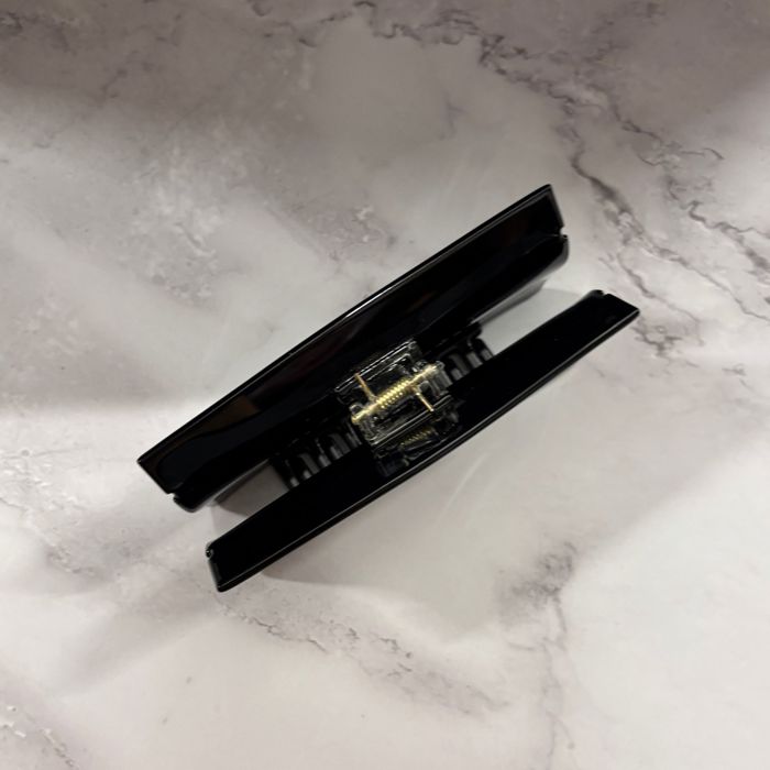 Jane Exclusive Hair Claws Stocking Stuffers - Giftable Styles You’ll Love