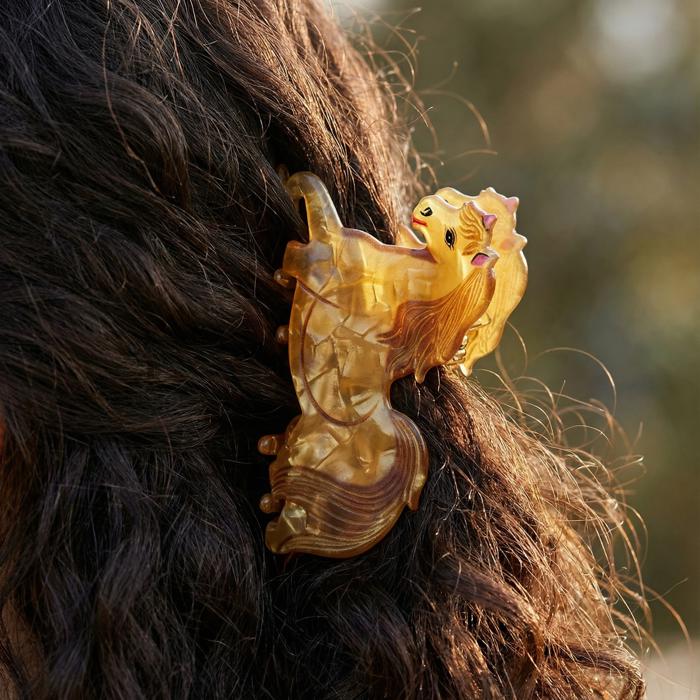 Jane Exclusive Hair Claws Stocking Stuffers - Giftable Styles You’ll Love