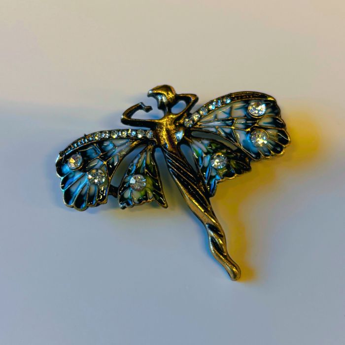 Art Nouveau Fairy Brooch | Vintage Enchanted Fairytale Pin 1.8" x 1.6"