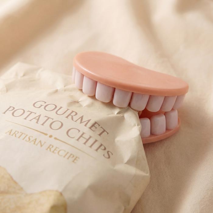 Denture Chip Clips | Set of 4 Teeth-Shaped Bag Clips