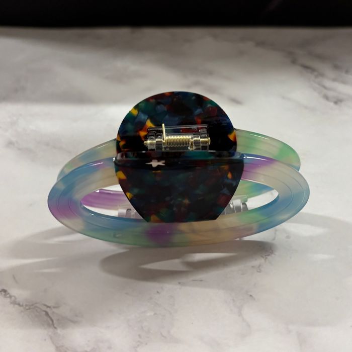 Pretty Planet Hair Claw