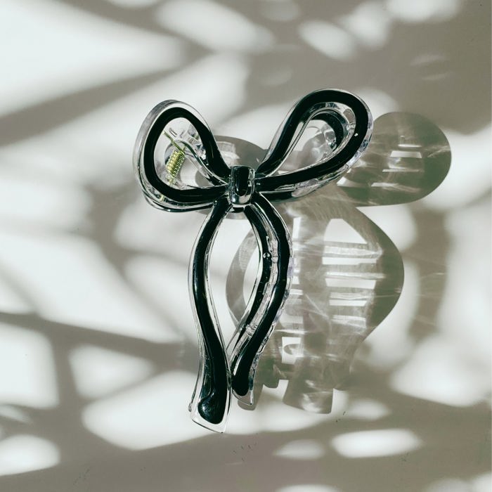 Coquette Bow Hair Claw Hair Clip in Black